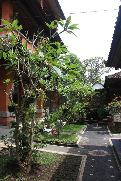 Tunjung Guest House Ubud  Exterior photo